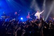 ぜったくん「WAKE WE UP!!!」東京・LIQUIDROOM公演より。（写真提供：Virgin Music）