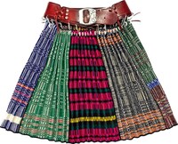 「装苑」2022年11月号より。