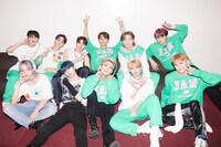 JO1 (c)LAPONE ENTERTAINMENT