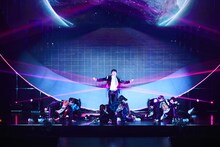 「SuperCali」を初披露するJO1。(c)LAPONE ENTERTAINMENT