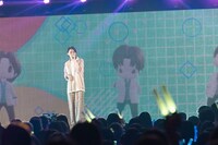 アバターと共演する大倉空人。（撮影：米山三郎）