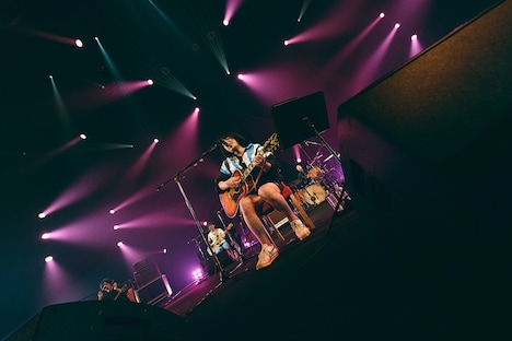 「君と僕だけが知らない宇宙へ」中野サンプラザホール公演の様子。(撮影:神藤剛)