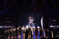 「＝LOVE 5th ANNIVERSARY PREMIUM CONCERT」の様子。(c)YOANI