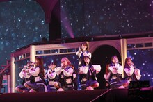 「＝LOVE 5th ANNIVERSARY PREMIUM CONCERT」の様子。(c)YOANI