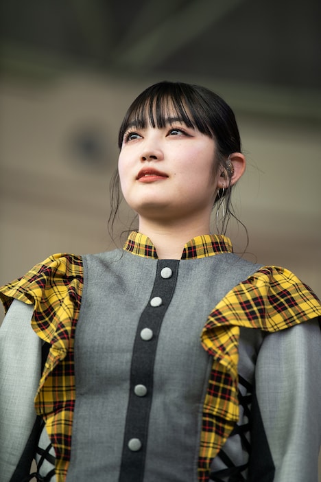 柏木ひなた。今年9月に開催された「私立恵比寿中学 We sing a popular tune on the stage 題して『ちゅうおん』2022」での様子。