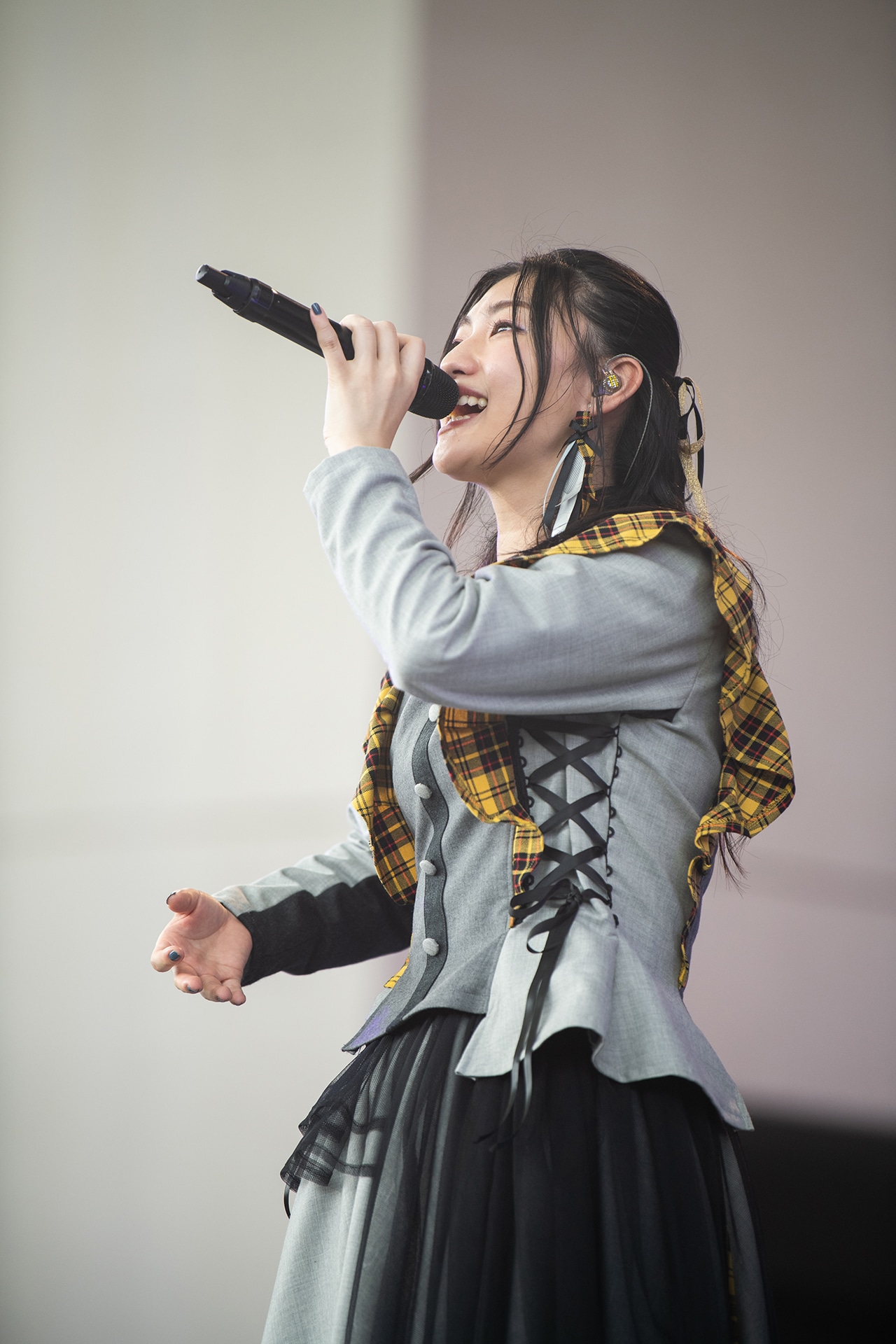 小林歌穂