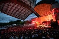 「私立恵比寿中学 We sing a popular tune on the stage 題して『ちゅうおん』2022」1日目の様子。