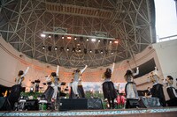 「私立恵比寿中学 We sing a popular tune on the stage 題して『ちゅうおん』2022」1日目の様子。