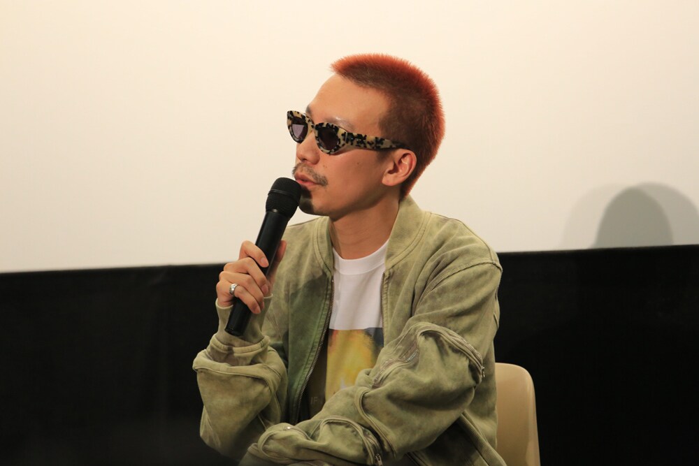 清竜人の変貌っぷりに小野莉奈と横山由依が驚愕、初監督映画の公開前に本人さえも後悔