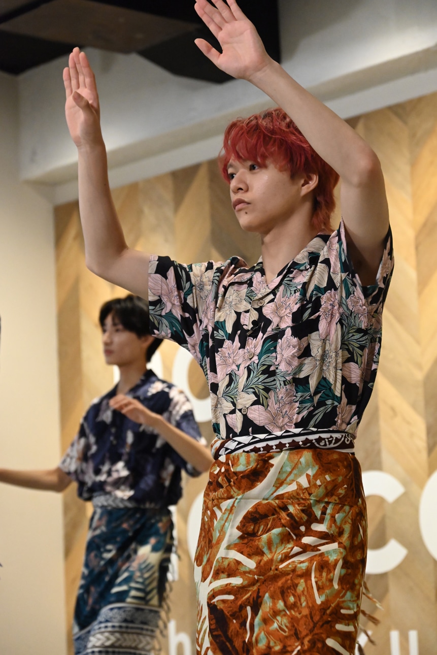 志村玲於