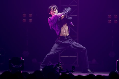 高橋わたる（撮影：田中聖太郎写真事務所）