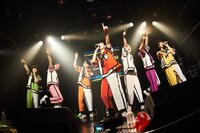 THE SUPER FRUIT（撮影：上溝恭香）