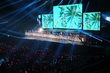 「須田亜香里卒業コンサート＠日本ガイシホール ～君だけが瞳の中のセンター～」の様子。