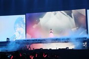 「須田亜香里卒業コンサート＠日本ガイシホール ～君だけが瞳の中のセンター～」の様子。