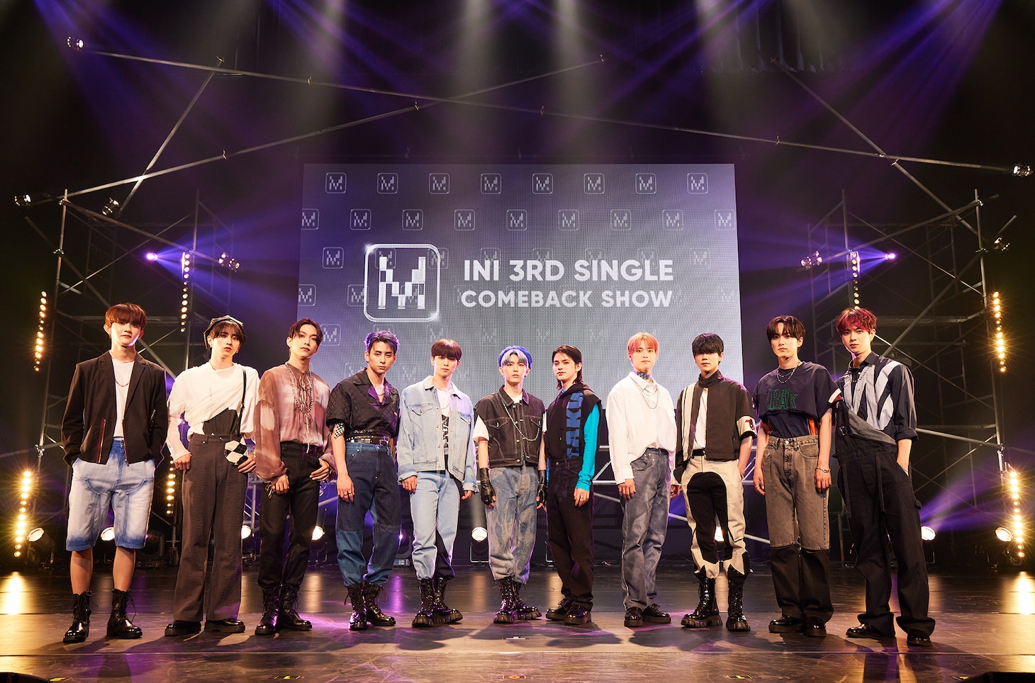 INI (c)LAPONE ENTERTAINMENT