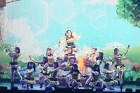 「古畑奈和卒業コンサート＠日本ガイシホール ～ハニーフェス～」の様子。