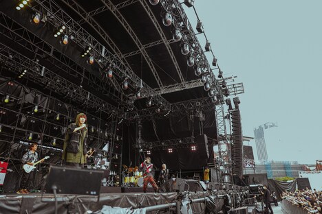 BMSG POSSEのステージの様子。(c)ODD BRICK
All Copyrights Reserved.