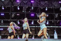 HYOLYNのステージの様子。(c)ODD BRICK
All Copyrights Reserved.