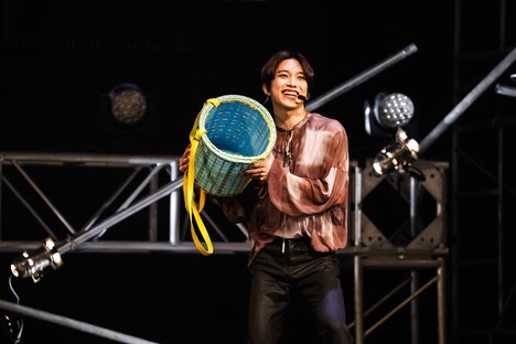玉入れで大活躍した池崎理人。(c)LAPONE ENTERTAINMENT