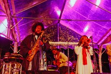 カマシ・ワシントンのステージの様子。 (c)ODD BRICK
All Copyrights Reserved.