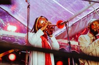 カマシ・ワシントンのステージの様子。 (c)ODD BRICK
All Copyrights Reserved.