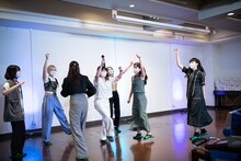 盛り上がるエビ中。