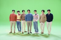 「XYLITOL×BTS Smile Winter」 編のメイキングカット。