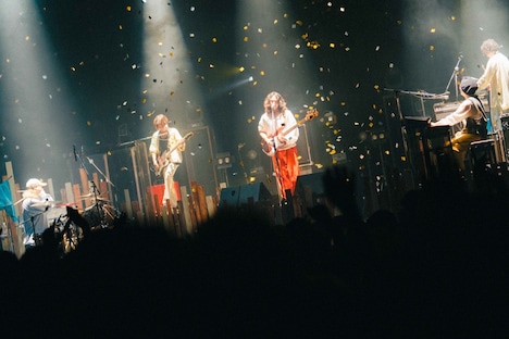 「BREIMEN 3rd ALBUM "FICTION" RELEASE ONEMAN TOUR "NON FICTION"」最終公演の様子。（Photo by renzo masuda）