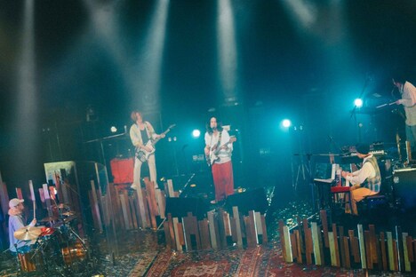 「BREIMEN 3rd ALBUM "FICTION" RELEASE ONEMAN TOUR "NON FICTION"」最終公演の様子。（Photo by renzo masuda）