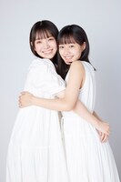 エビ中新メンバーの桜井えま（左）と仲村悠菜（右）。（撮影：中島たくみ）