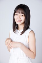 エビ中新メンバーの仲村悠菜。（撮影：中島たくみ）