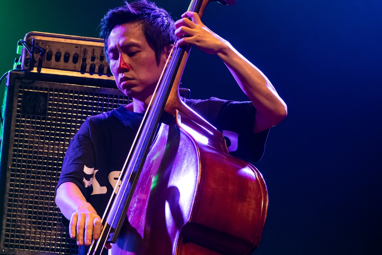 H ZETT NIRE（B）（Photo by Yuta Ito）