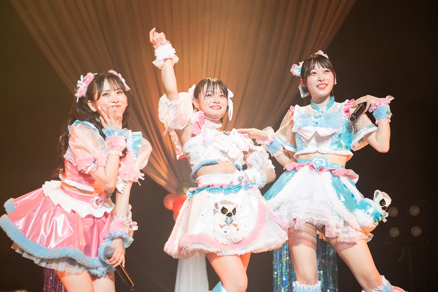 リルネード「Rirune! Rirune! Rirune! ～どんな星になったってキミをみてるよ～」の様子。
