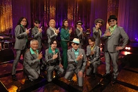 「The Covers 『クレイジーケンバンド SHOW！～シティ・ポップ名曲を歌う～』」より。（写真提供：NHK）