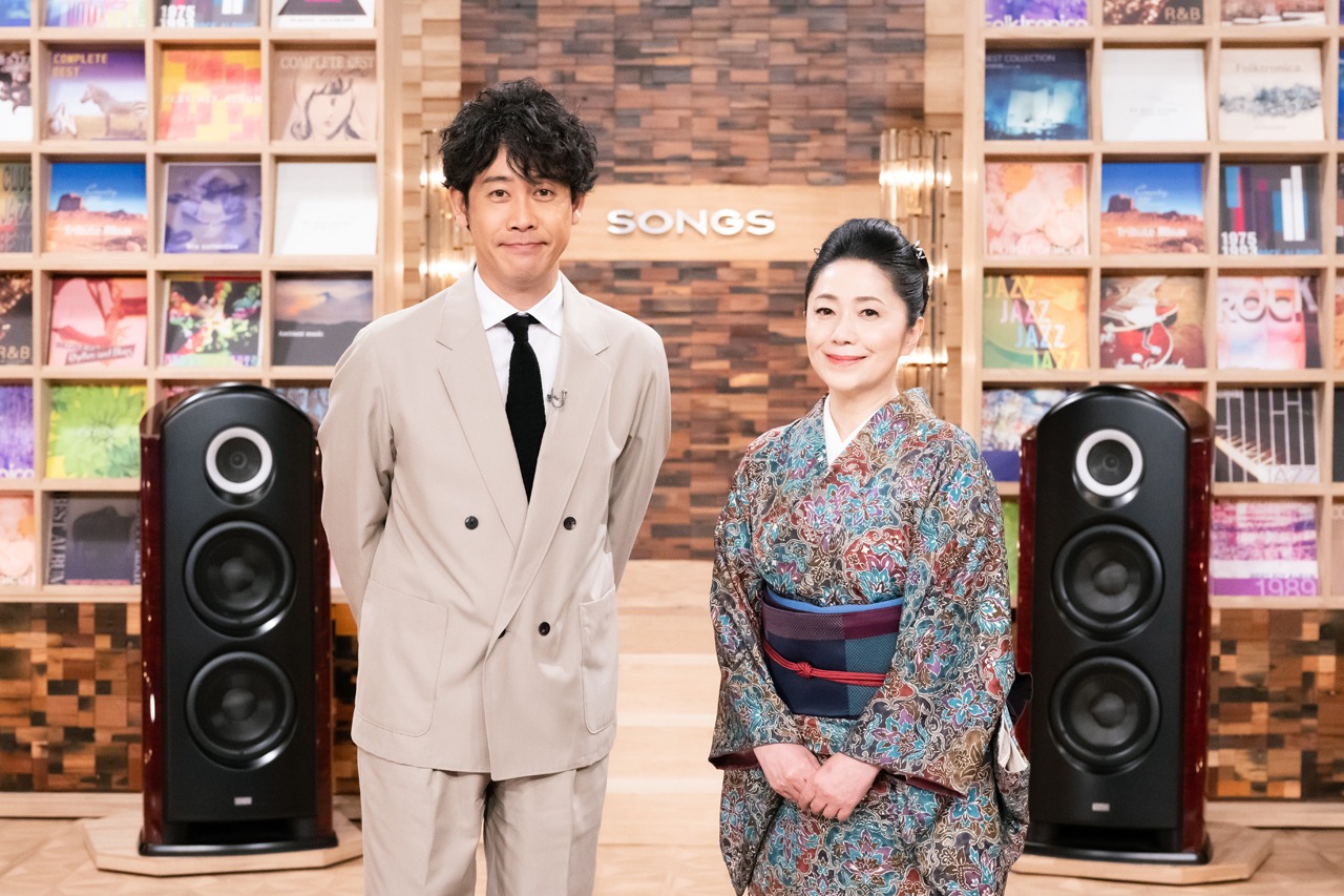 左から大泉洋、石川さゆり。（写真提供：NHK）