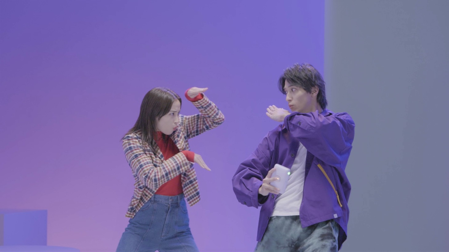 テレビCM「『ワクワクがリンクする。』INSTAX mini Link 2」メイキングより。