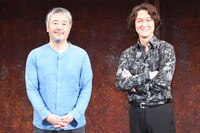 左から赤堀雅秋、丸山隆平（関ジャニ∞）。