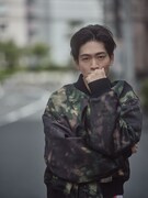 「GINZA」11月号より松下洸平。(c)マガジンハウス