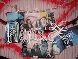 LISACHRIS & Maika Loubté「Hana炎 feat. 鎮座DOPENESS」MVより。