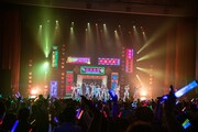 虹のコンキスタドール「全国美味いもの征服ツアー2022」最終公演の様子。