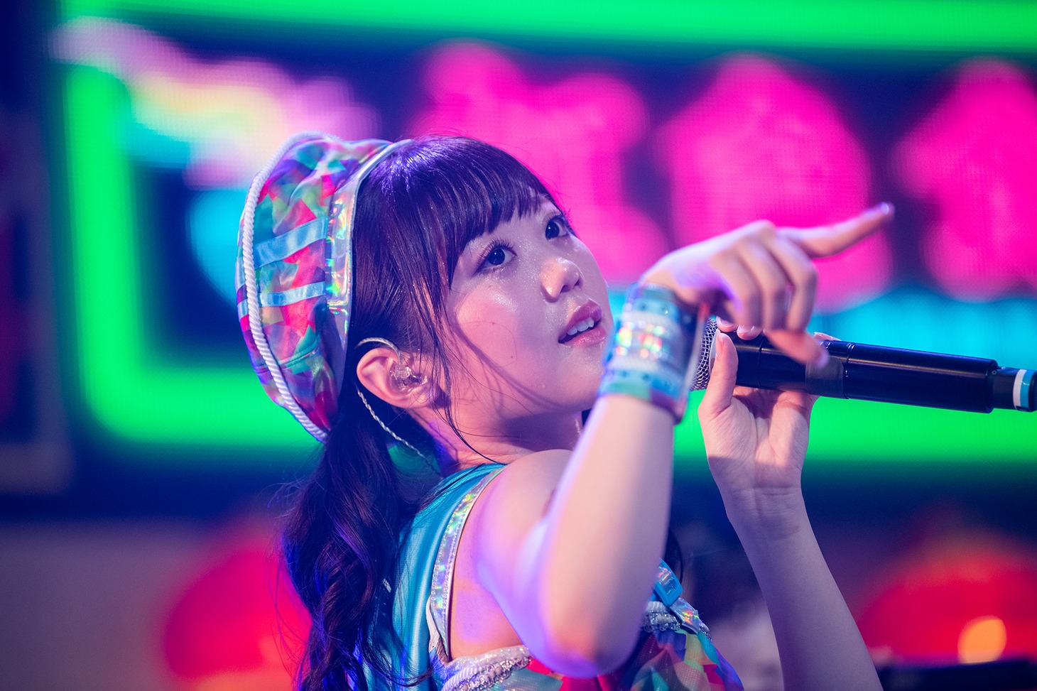 山崎夏菜