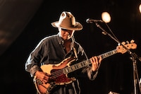 佐藤征史（B / くるり）（撮影：井上嘉和）