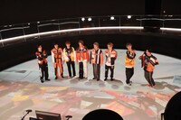 超特急のYouTube生配信の様子。