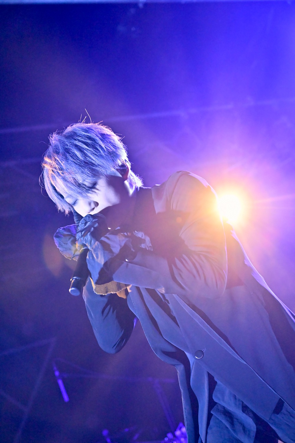田澤孝介（Vo）（撮影：江隈麗志）