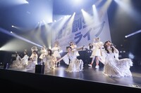 “ばってん東北産”によるパフォーマンスの様子。