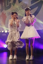 左から蒼井りるあ（ばってん少女隊）、橘花怜（いぎなり東北産）。