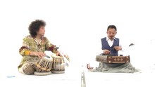 左からU-zhaan、新井孝弘。(c)テレビ朝日
