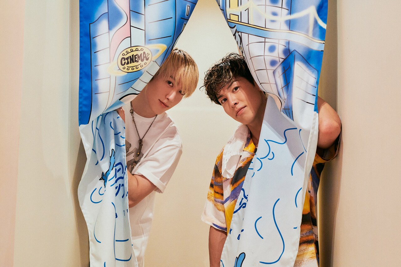 湯上がりの藤原樹さんとRIKUさん。