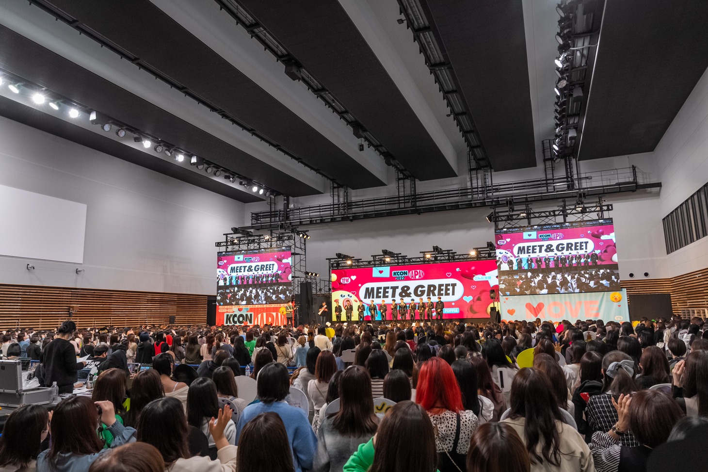 JO1のMEET&GREETの様子。 (c)CJ ENM Co., Ltd, All Rights Reserved