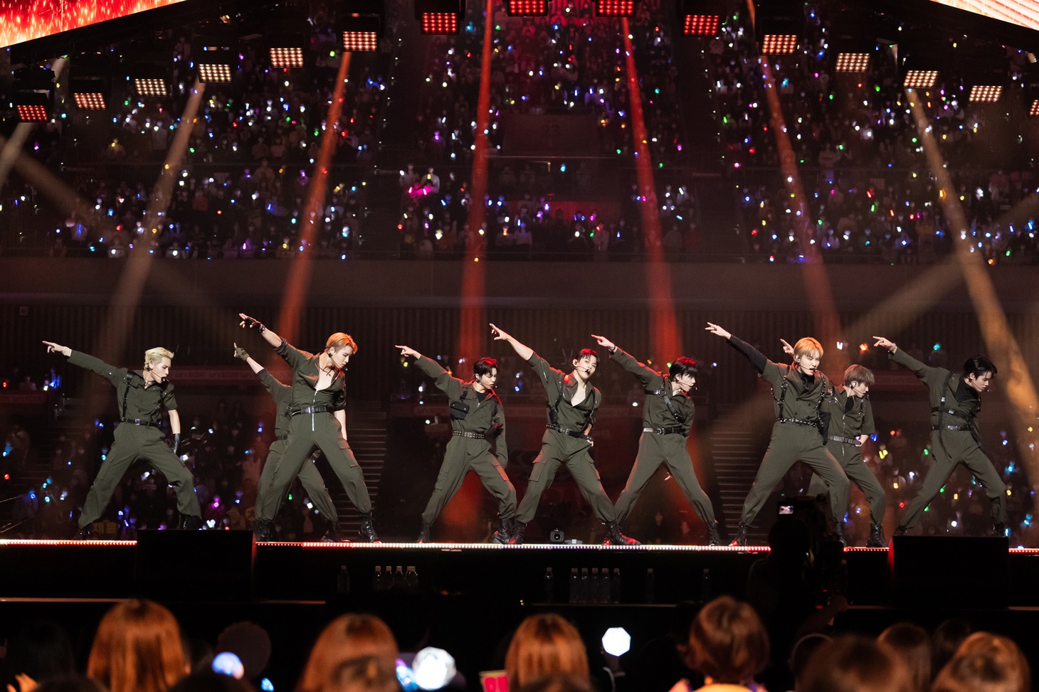 MONSTA Xの「Shoot Out」をカバーしたTO1。 (c)CJ ENM Co., Ltd, All Rights Reserved